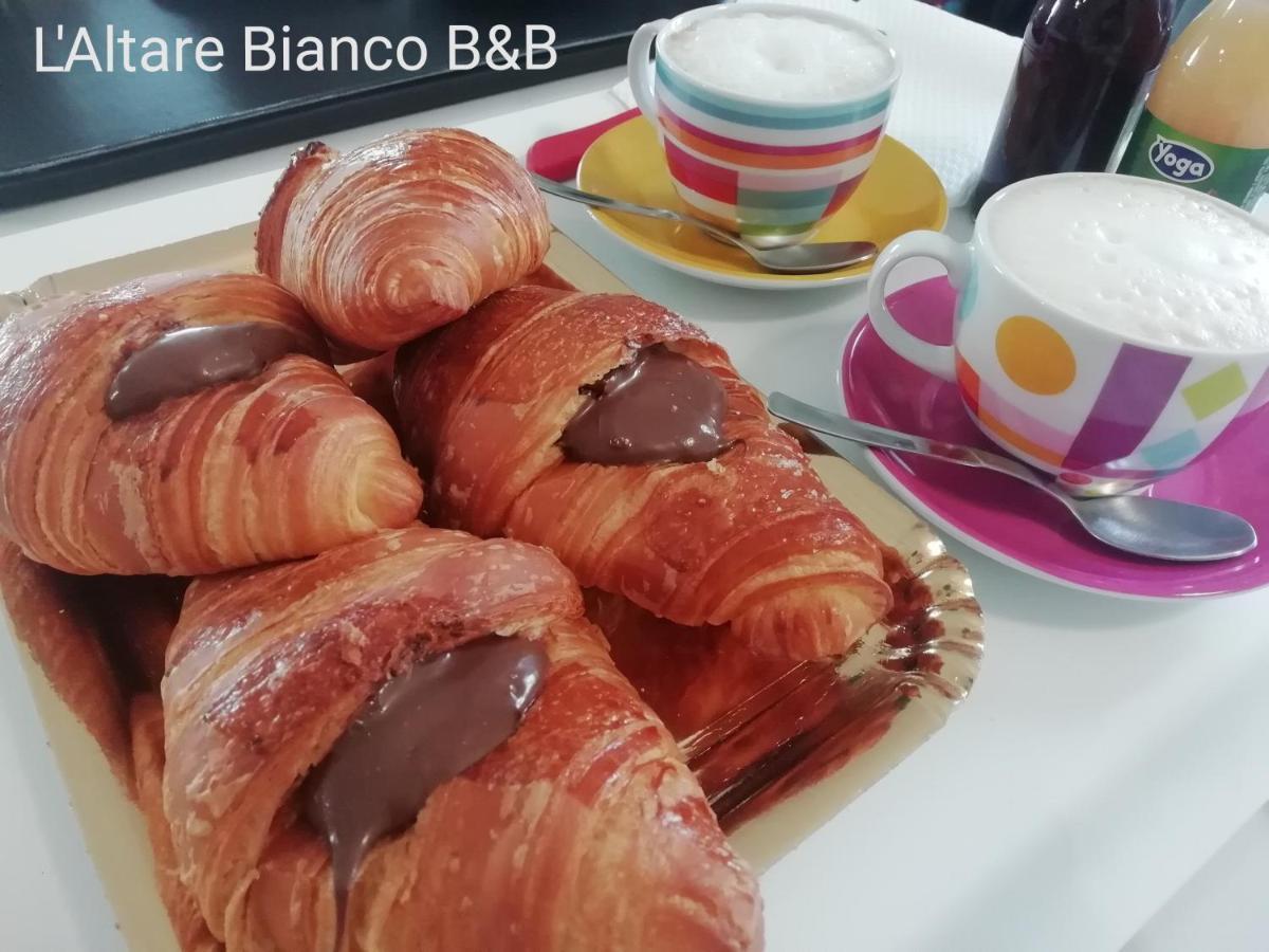 فيستَ B&B L'Altare Bianco المظهر الخارجي الصورة